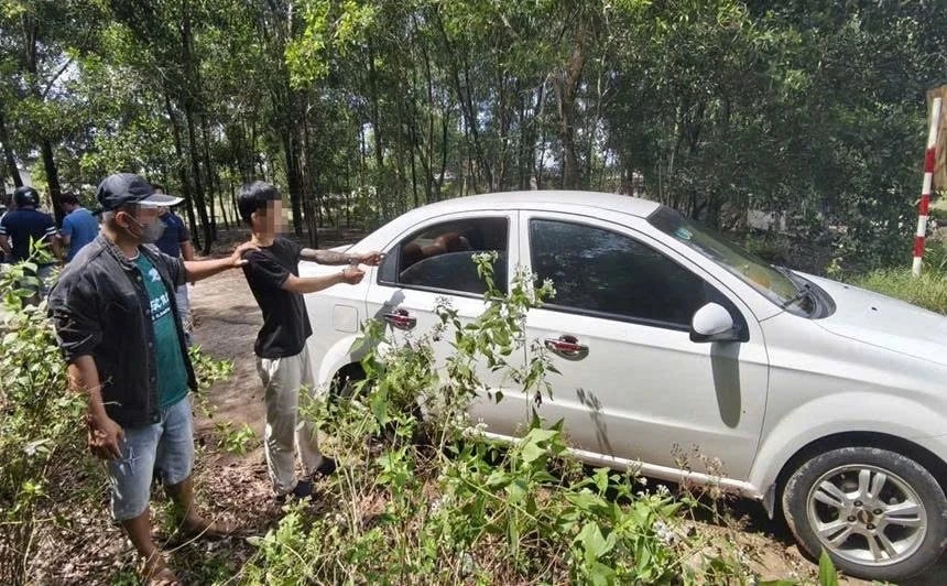 Bắt quả tang đối tượng mua bán trái phép chất ma túy ở Quảng Trị