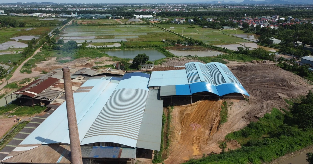 View - Không giấy phép, nhà máy gạch Công ty Minh Tiến vẫn hoạt động 12 năm | Báo Tri thức và Cuộc sống - TIN TỨC PHỔ BIẾN KIẾN THỨC 24H