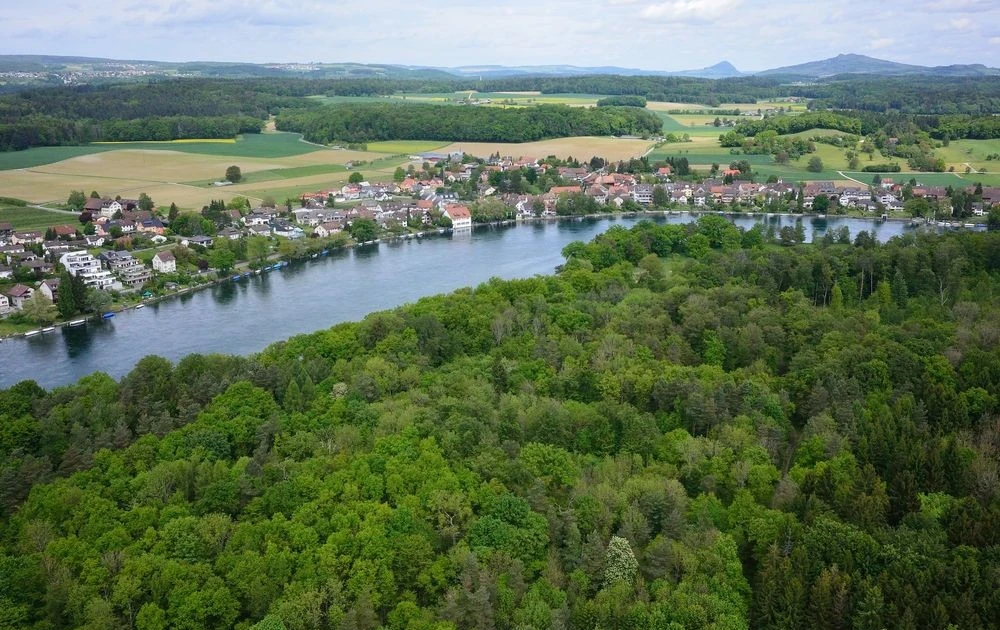 View - Độc đáo thành phố của Đức nằm gọn trong lòng Thụy Sĩ | Báo Tri thức và Cuộc sống - TIN TỨC PHỔ BIẾN KIẾN THỨC 24H