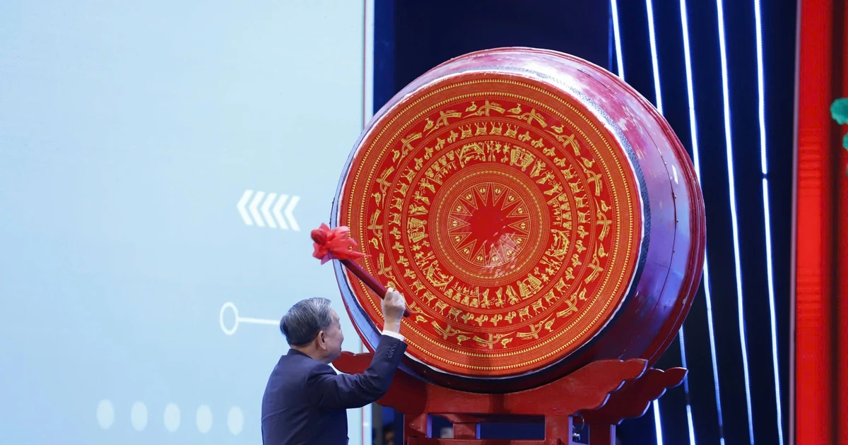 Gallery - Âm vang tiếng trống trường khai giảng qua năm tháng | Báo Tri thức và Cuộc sống - TIN TỨC PHỔ BIẾN KIẾN THỨC 24H