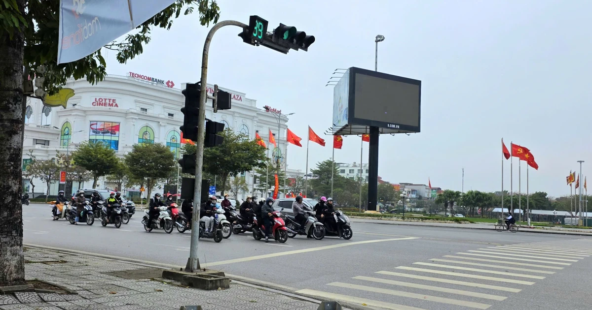 Gallery - Người Phú Thọ chấp hành nghiêm Luật giao thông dưới 'mắt thần' camera AI | Báo Tri thức và Cuộc sống - TIN TỨC PHỔ BIẾN KIẾN THỨC 24H