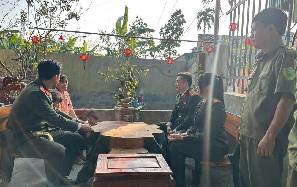 Gallery - Từ Campuchia về nước qua lối mòn, cô gái ở Thanh Hóa bị phạt 4 triệu đồng | Báo Tri thức và Cuộc sống - TIN TỨC PHỔ BIẾN KIẾN THỨC 24H