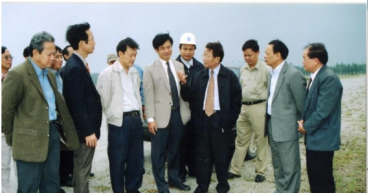 View - Nhân dân Quảng Ngãi tưởng nhớ nguyên Chủ tịch nước Trần Đức Lương | Báo Tri thức và Cuộc sống - TIN TỨC PHỔ BIẾN KIẾN THỨC 24H