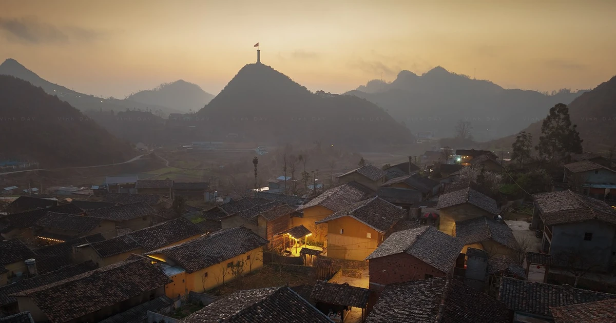 View - Chiều bình yên ở Lô Lô Chải chốn nghỉ chân giữa núi rừng hùng vĩ | Báo Tri thức và Cuộc sống - TIN TỨC PHỔ BIẾN KIẾN THỨC 24H