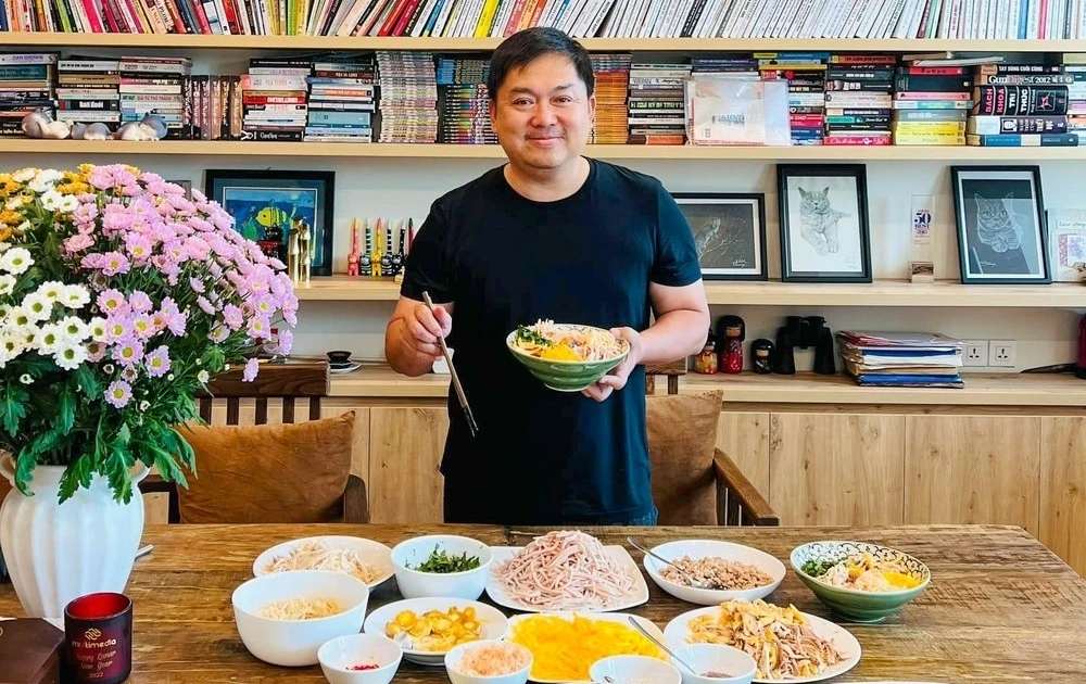 View - Những hình ảnh đời thường giản dị của ông Hoàng Nam Tiến | Báo Tri thức và Cuộc sống - TIN TỨC PHỔ BIẾN KIẾN THỨC 24H