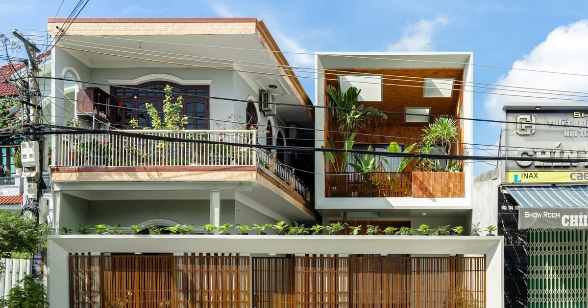 Nhà ống lạ mắt với khoảng sân “đóng khung” cả vùng trời