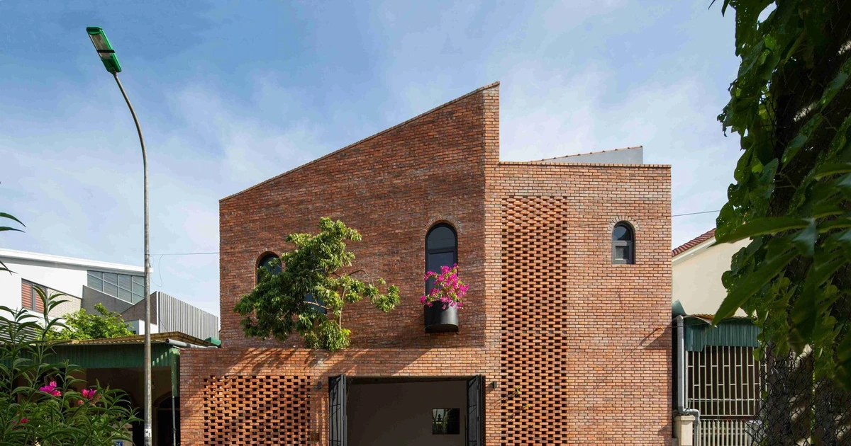 View - Báo Mỹ "ngẩn ngơ" ngắm nhà gạch nung độc đáo ở Hà Tĩnh | Báo Tri thức và Cuộc sống - TIN TỨC PHỔ BIẾN KIẾN THỨC 24H