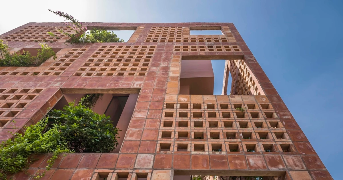 View - Nhà bọc gốm từ trong ra ngoài đoạt giải kiến trúc quốc tế | Báo Tri thức và Cuộc sống - TIN TỨC PHỔ BIẾN KIẾN THỨC 24H