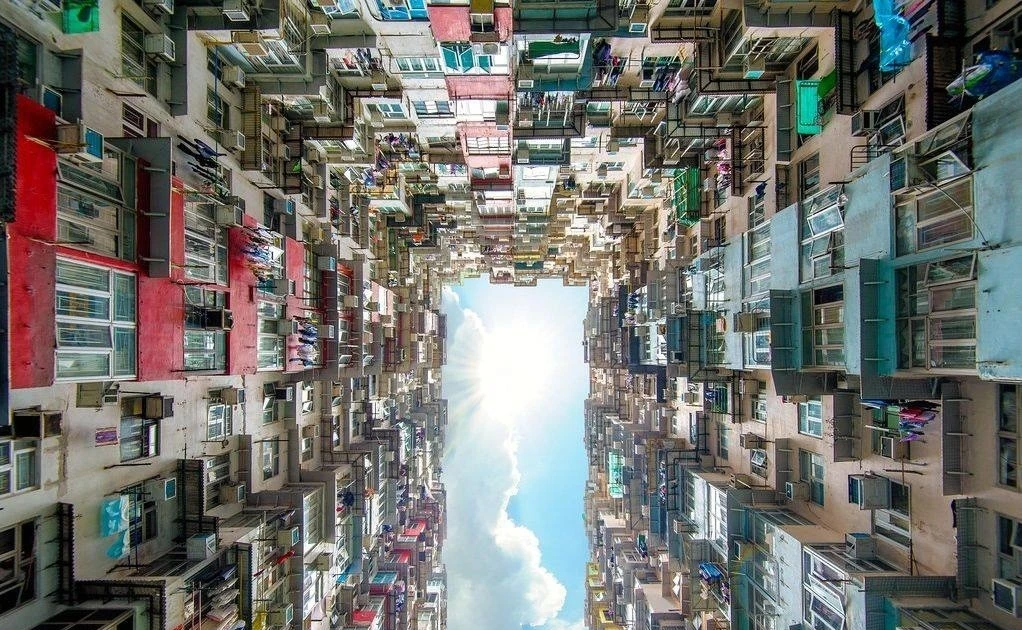 View - Bên trong khu chung cư "khó thở" nhất hành tinh | Báo Tri thức và Cuộc sống - TIN TỨC PHỔ BIẾN KIẾN THỨC 24H
