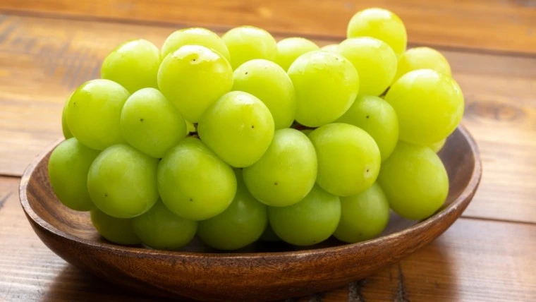 View - Nho "quý tộc" Nhật Bản chỉ vài chục nghìn bán đầy chợ Việt | Báo Tri thức và Cuộc sống - TIN TỨC PHỔ BIẾN KIẾN THỨC 24H