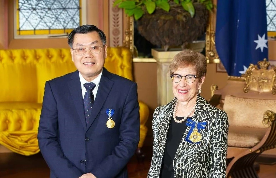 GS Nguyễn Văn Tuấn, từ gian khó đến đỉnh cao khoa học quốc tế