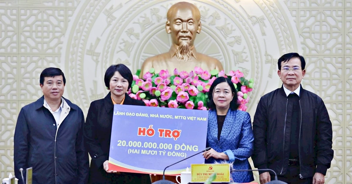 View - Trao 20 tỷ đồng hỗ trợ Lâm Đồng khắc phục thiệt hại do mưa lũ | Báo Tri thức và Cuộc sống - TIN TỨC PHỔ BIẾN KIẾN THỨC 24H