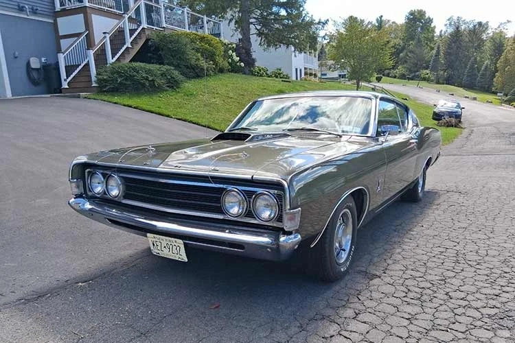 Gallery - Chiếc Ford Torino Cobra R-Code 1969 này có gì mà bán tới 1,78 tỷ đồng | Báo Tri thức và Cuộc sống - TIN TỨC PHỔ BIẾN KIẾN THỨC 24H