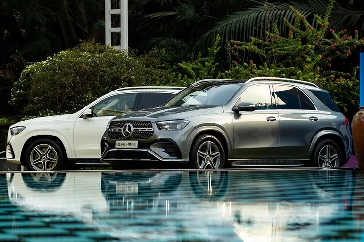 View - Cận cảnh Mercedes-Benz GLE 400 E giá hơn 4,6 tỷ đồng tại Việt Nam | Báo Tri thức và Cuộc sống - TIN TỨC PHỔ BIẾN KIẾN THỨC 24H