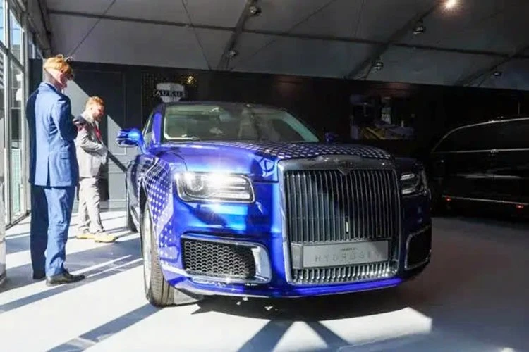 View - Aurus siêu sang của Tổng thống Nga có bản chạy 870km "không ăn xăng" | Báo Tri thức và Cuộc sống - TIN TỨC PHỔ BIẾN KIẾN THỨC 24H