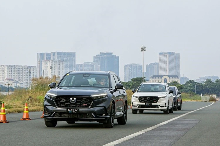 View - Honda CR-V e:HEV giá sẽ "mềm" hơn nhờ lắp ráp tại Việt Nam | Báo Tri thức và Cuộc sống - TIN TỨC PHỔ BIẾN KIẾN THỨC 24H