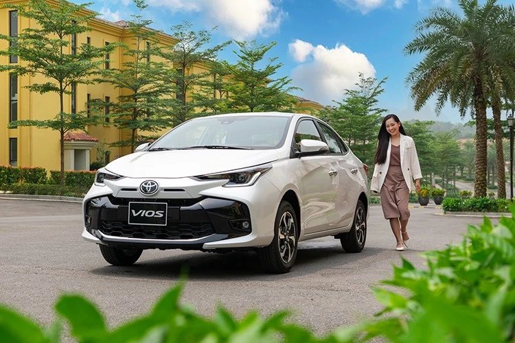 Hơn 7.200 xe ôtô Toyota đến tay khách Việt trong tháng 9/2025