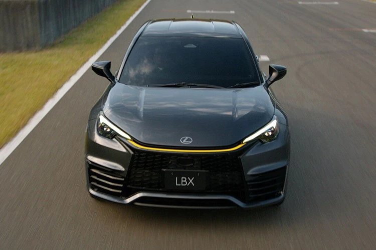 View - Chiếc Lexus LBX hơn 1,1 tỷ đồng này, bạn có tiền cũng khó mua | Báo Tri thức và Cuộc sống - TIN TỨC PHỔ BIẾN KIẾN THỨC 24H