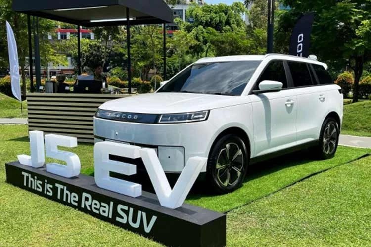 Gallery - Jaecoo J5 EV sắp về Việt Nam "cháy hàng" tại Indonesia với hơn 7.000 xe | Báo Tri thức và Cuộc sống - TIN TỨC PHỔ BIẾN KIẾN THỨC 24H