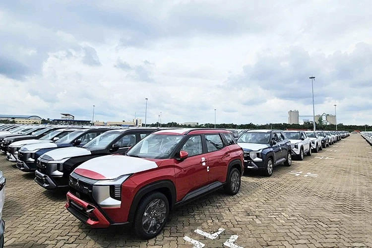 View - Mitsubishi Destinator cập cảng Việt Nam, chờ ngày mở bán | Báo Tri thức và Cuộc sống - TIN TỨC PHỔ BIẾN KIẾN THỨC 24H