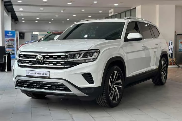 View - Volkswagen Teramont "đại hạ giá", tiền giảm đủ mua Hyundai Grand i10 | Báo Tri thức và Cuộc sống - TIN TỨC PHỔ BIẾN KIẾN THỨC 24H