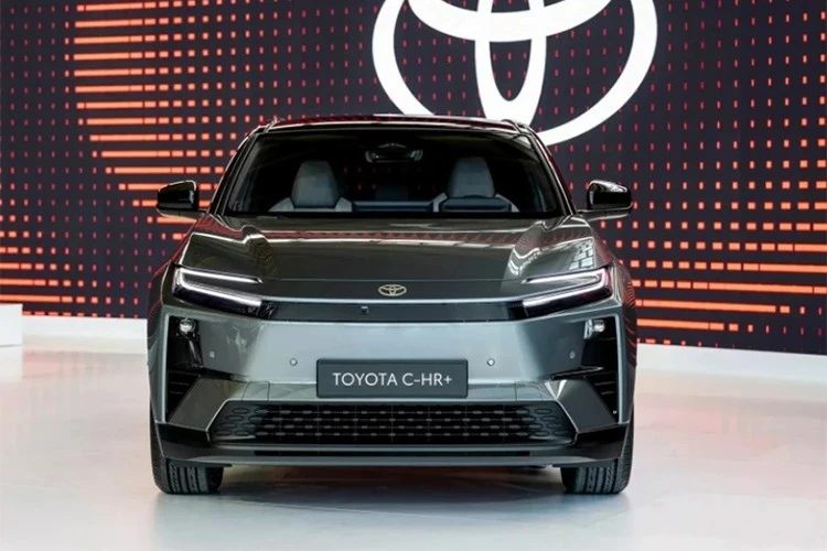 View - Toyota C-HR+ 2026 chính thức chốt giá, từ hơn 1,2 tỷ đồng | Báo Tri thức và Cuộc sống - TIN TỨC PHỔ BIẾN KIẾN THỨC 24H