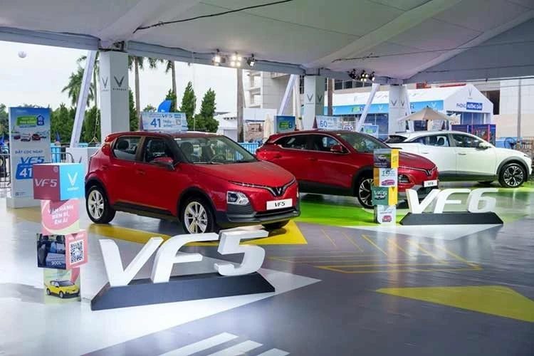 View - Gần 10.000 ôtô điện Vinfast đến tay khách Việt trong tháng 2/2026 | Báo Tri thức và Cuộc sống - TIN TỨC PHỔ BIẾN KIẾN THỨC 24H