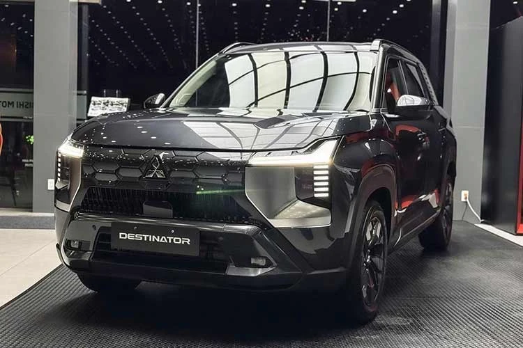 View - Destinator và loạt ôtô Mitsubishi ưu đãi trước thềm Tết Nguyên Đán 2026 | Báo Tri thức và Cuộc sống - TIN TỨC PHỔ BIẾN KIẾN THỨC 24H