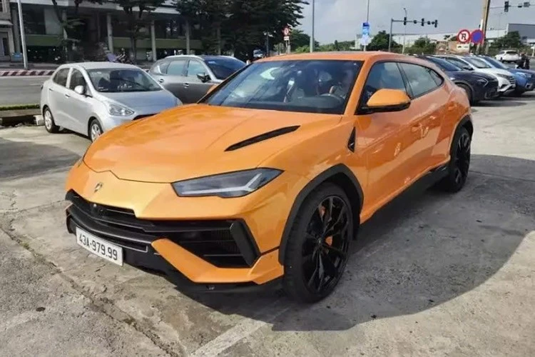 View - Lamborghini Urus của đại gia Đà Nẵng gắn biển gần 300 triệu | Báo Tri thức và Cuộc sống - TIN TỨC PHỔ BIẾN KIẾN THỨC 24H