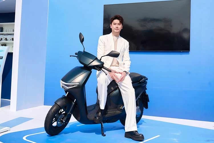 View - Xe máy điện Honda CUV e: mở bán tại Việt Nam giá 65 triệu (kèm pin) | Báo Tri thức và Cuộc sống - TIN TỨC PHỔ BIẾN KIẾN THỨC 24H