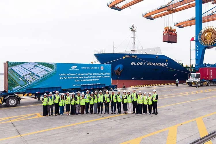 View - Lô thiết bị đầu tiên cập cảng, Omoda & Jaecoo xây nhà máy xuyên Tết | Báo Tri thức và Cuộc sống - TIN TỨC PHỔ BIẾN KIẾN THỨC 24H