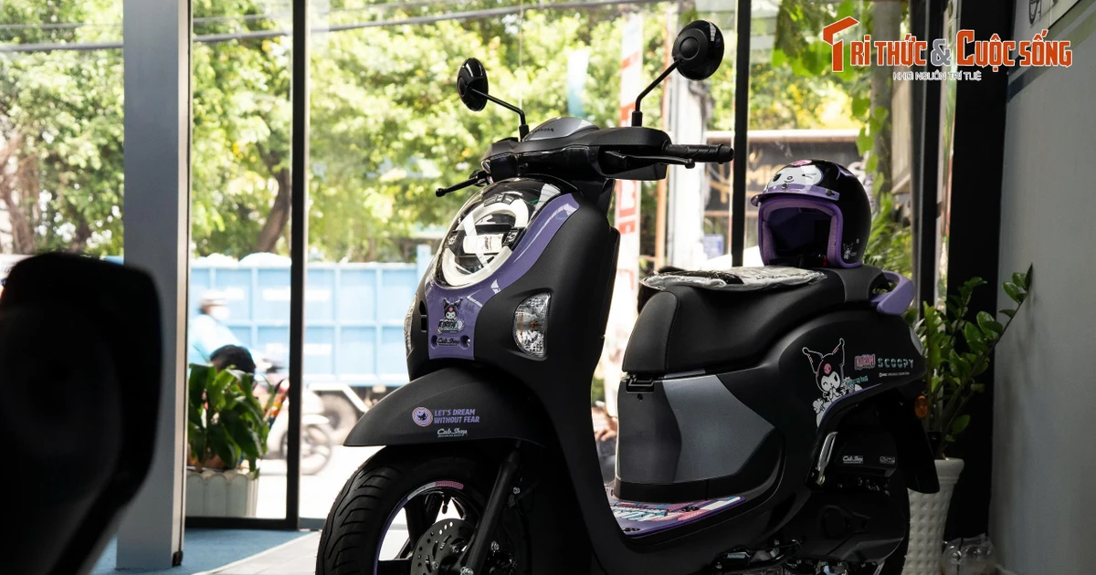 View - Honda Scoopy Kuromi xe ga "ăn xăng" 1,7 lít/100km tại TP.HCM | Báo Tri thức và Cuộc sống - TIN TỨC PHỔ BIẾN KIẾN THỨC 24H