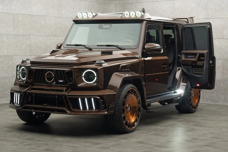 Ngắm Mercedes-AMG G63 cửa Rolls-Royce, nội thất "da báo" sang chảnh
