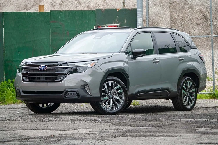 View - Subaru Forester 2025 chốt lịch ra mắt Việt Nam, giá dự kiến từ 1,3 tỷ | Báo Tri thức và Cuộc sống - TIN TỨC PHỔ BIẾN KIẾN THỨC 24H