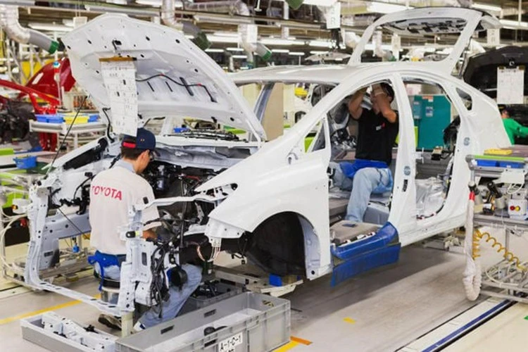 View - Xe Toyota Hybrid "giá mềm" hơn nhờ sản xuất tại Việt Nam từ 2027 | Báo Tri thức và Cuộc sống - TIN TỨC PHỔ BIẾN KIẾN THỨC 24H