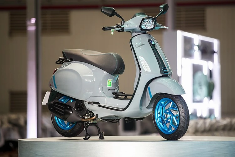 View - Xe ga Vespa 2025: Thời trang hay khoản đầu tư đắt đỏ? | Báo Tri thức và Cuộc sống - TIN TỨC PHỔ BIẾN KIẾN THỨC 24H