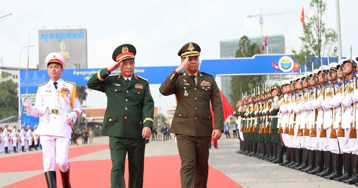 View - Khai mạc Giao lưu hữu nghị quốc phòng biên giới Việt Nam-Campuchia lần thứ 2 | Báo Tri thức và Cuộc sống - TIN TỨC PHỔ BIẾN KIẾN THỨC 24H