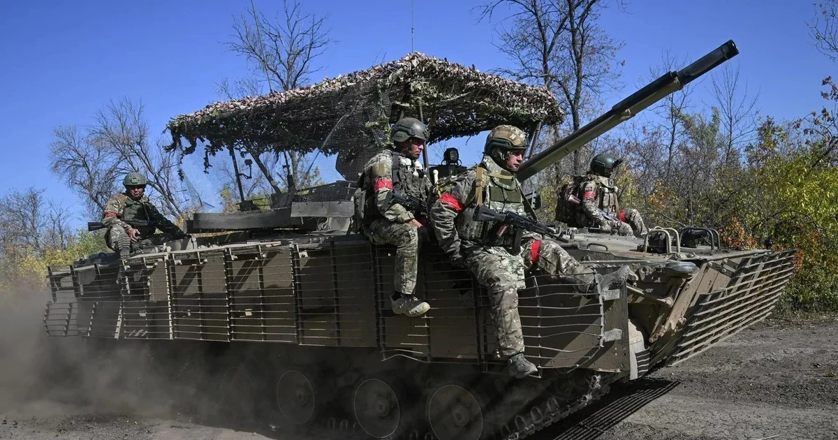 View - Hai cánh quân của Nga vượt sông ồ ạt tiến vào Dnipropetrovsk | Báo Tri thức và Cuộc sống - TIN TỨC PHỔ BIẾN KIẾN THỨC 24H