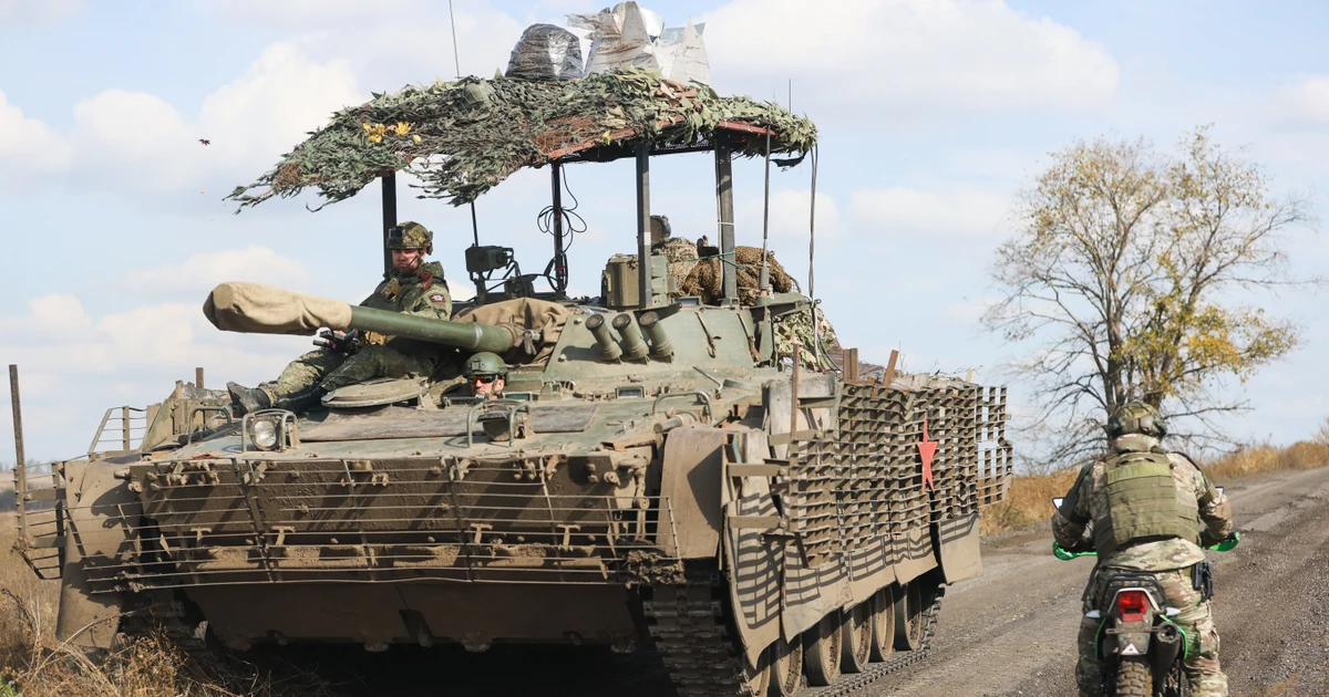 View - Nga thiết lập vòng vây ở phía nam Pokrovsk, "nồi hầm" đang dần đóng lại | Báo Tri thức và Cuộc sống - TIN TỨC PHỔ BIẾN KIẾN THỨC 24H