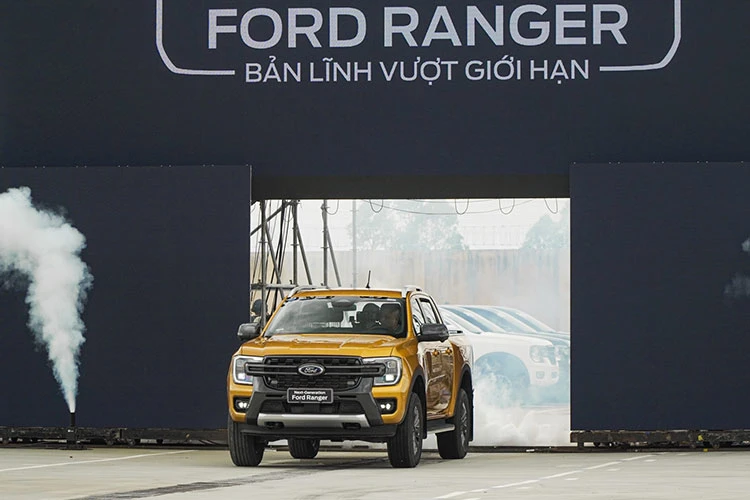 Oto Ranger Ford Ranger -