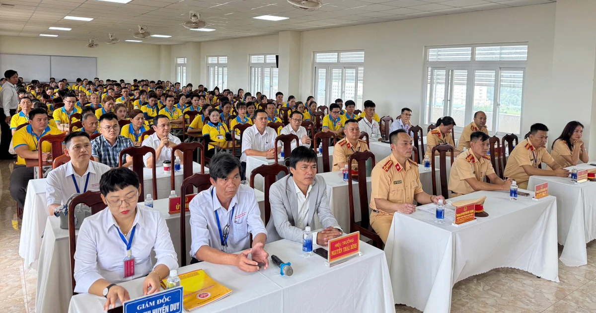 View - Lực lượng Công an Đắk Lắk tổ chức kỳ sát hạch đầu tiên | Báo Tri thức và Cuộc sống - TIN TỨC PHỔ BIẾN KIẾN THỨC 24H