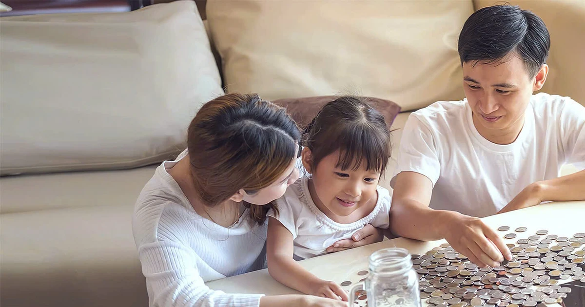 Vì sao cha mẹ cần chuẩn bị tài chính cho con từ sớm?