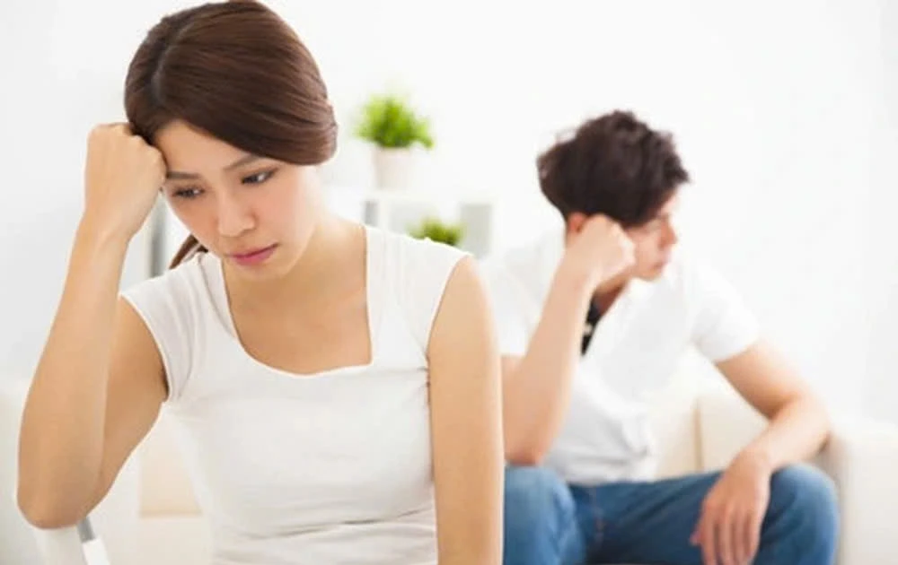 Vợ chồng trẻ mâu thuẫn vì thói quen so sánh gia đình mình với người khác