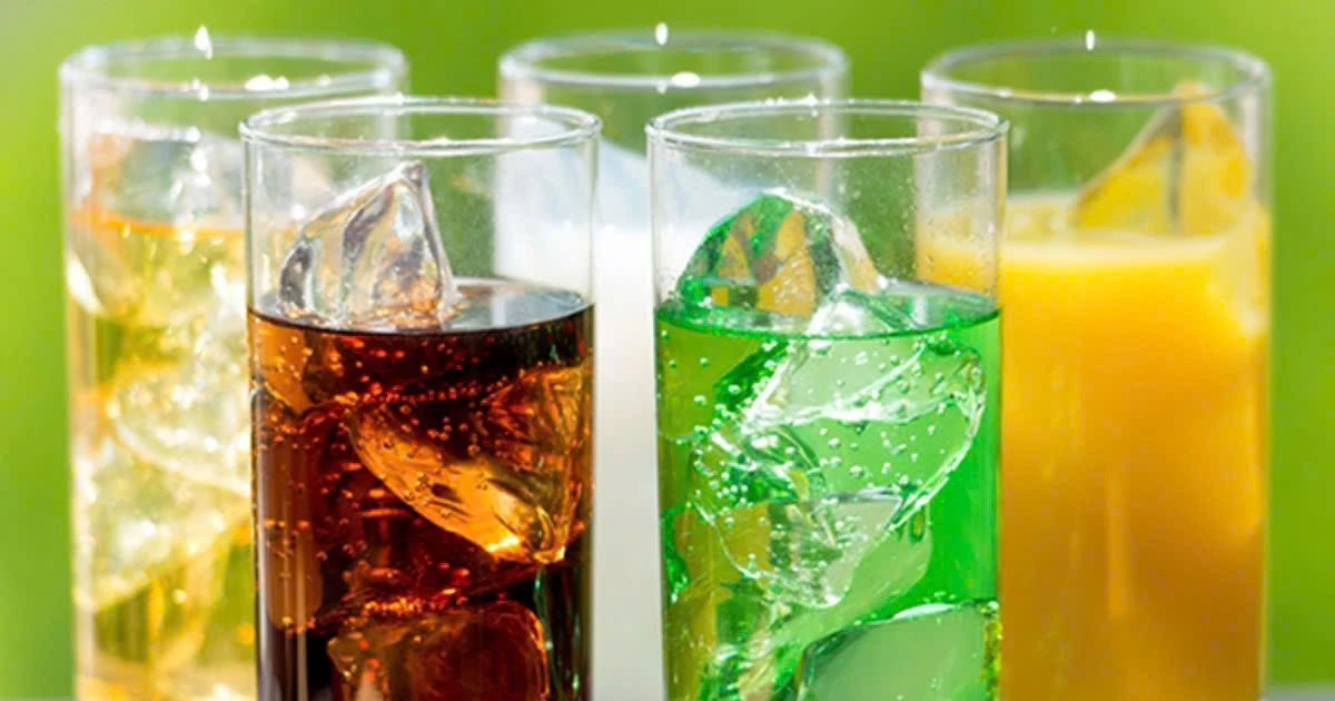 Nguy cơ từ đồ uống có ga đến sức khỏe xương khớp