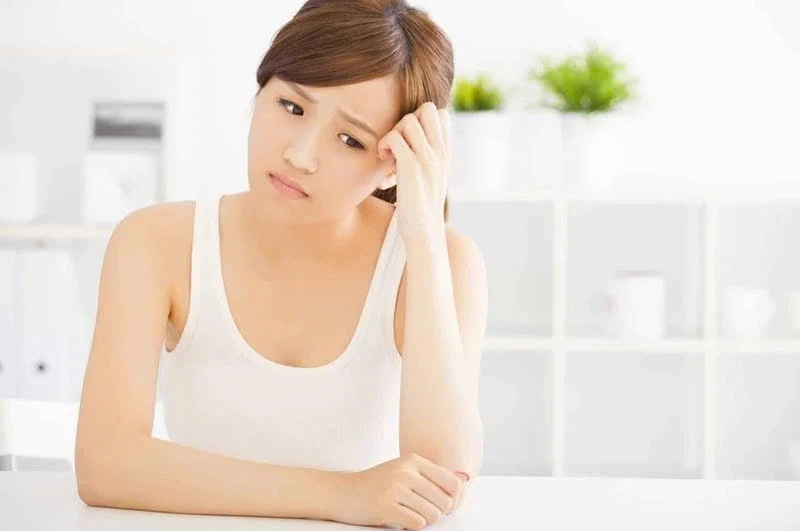 Coi chừng mất kinh, rối loạn hormone vì ép cân quá đà