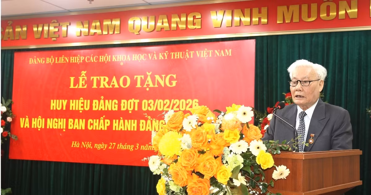 View - 92 tuổi, 65 năm theo Đảng: lời thề son sắt của ông Nguyễn Văn Giao | Báo Tri thức và Cuộc sống - TIN TỨC PHỔ BIẾN KIẾN THỨC 24H