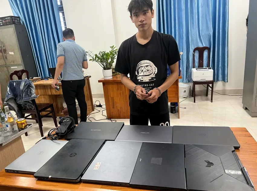 Bắt nhanh đối tượng trộm nhiều máy tính ở ký túc xá ở Đà Nẵng
