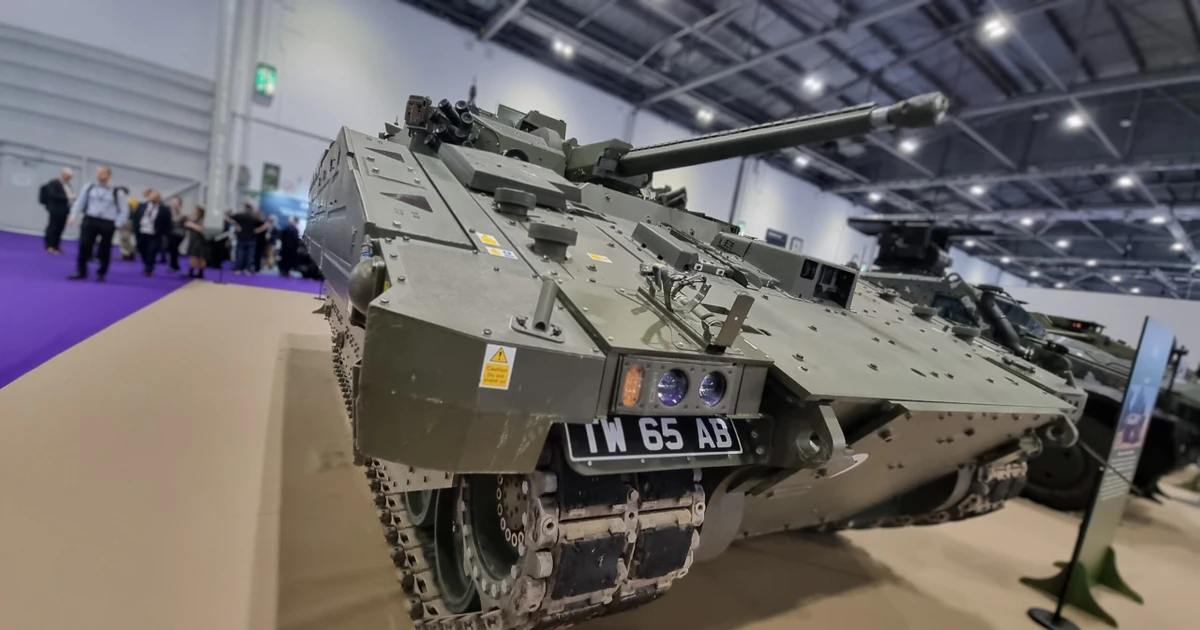 View - Xe chiến đấu bộ binh Anh bị cáo buộc gây nguy hiểm cho binh sĩ | Báo Tri thức và Cuộc sống - TIN TỨC PHỔ BIẾN KIẾN THỨC 24H