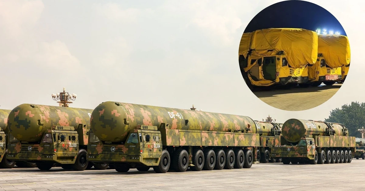 Gallery - ICBM Trung Quốc hóa thân thành xe cẩu dân dụng di chuyển trên phố | Báo Tri thức và Cuộc sống - TIN TỨC PHỔ BIẾN KIẾN THỨC 24H