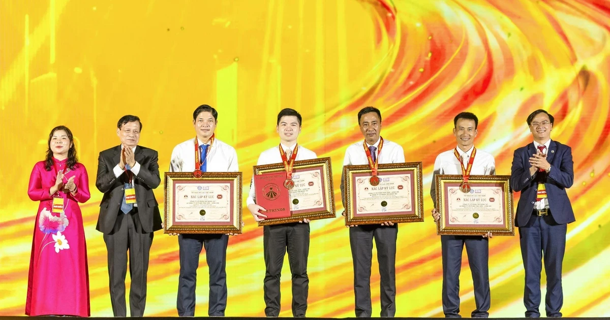 View - Đại nhạc hội T&T City Millennia – Bản tuyên ngôn Khơi mạch nguồn di sản | Báo Tri thức và Cuộc sống - TIN TỨC PHỔ BIẾN KIẾN THỨC 24H